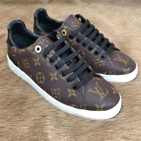 louis vuitton shoes on feet|Louis Vuitton shoes cost.